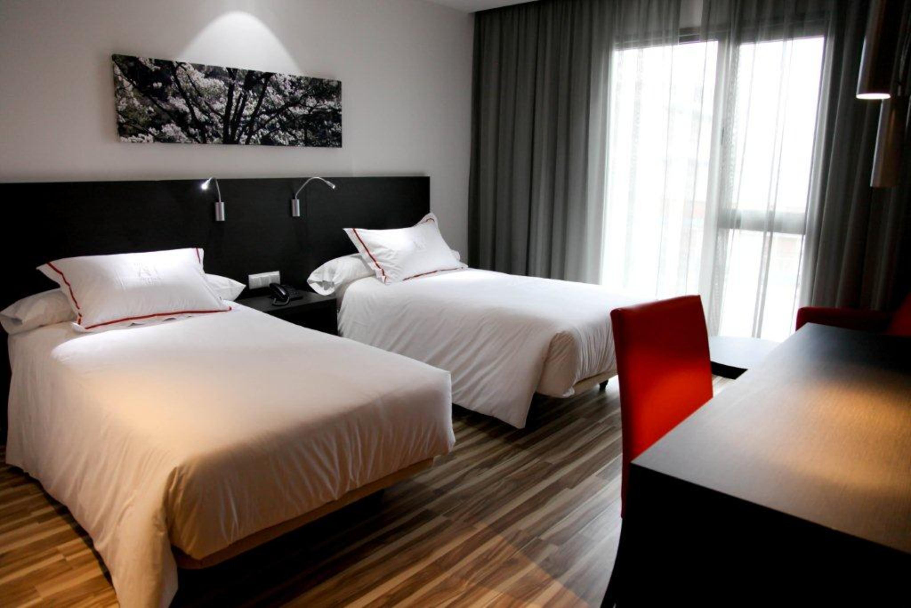 Eurostars Arenas De Pinto Hotel Exterior photo