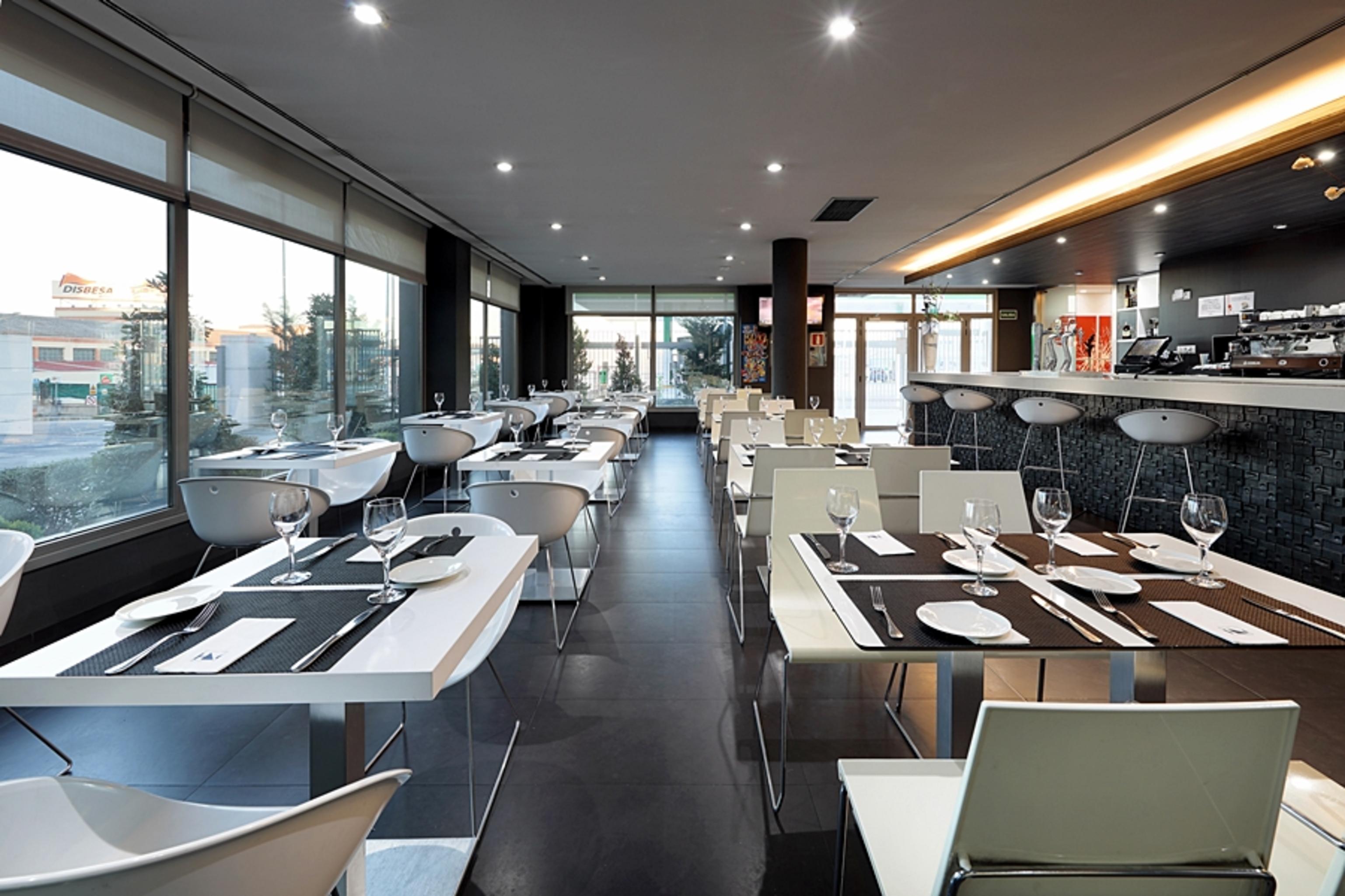 Eurostars Arenas De Pinto Hotel Exterior photo