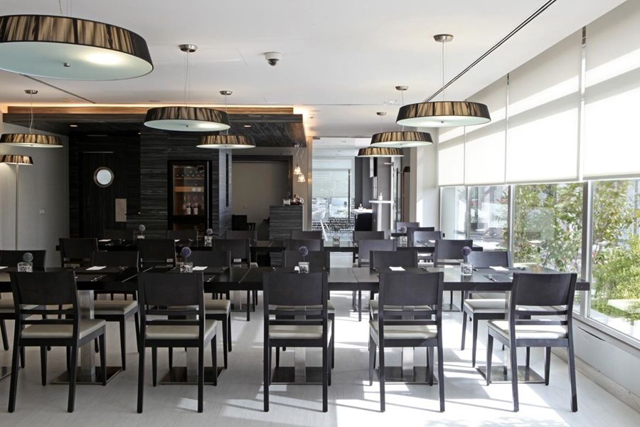 Eurostars Arenas De Pinto Hotel Exterior photo