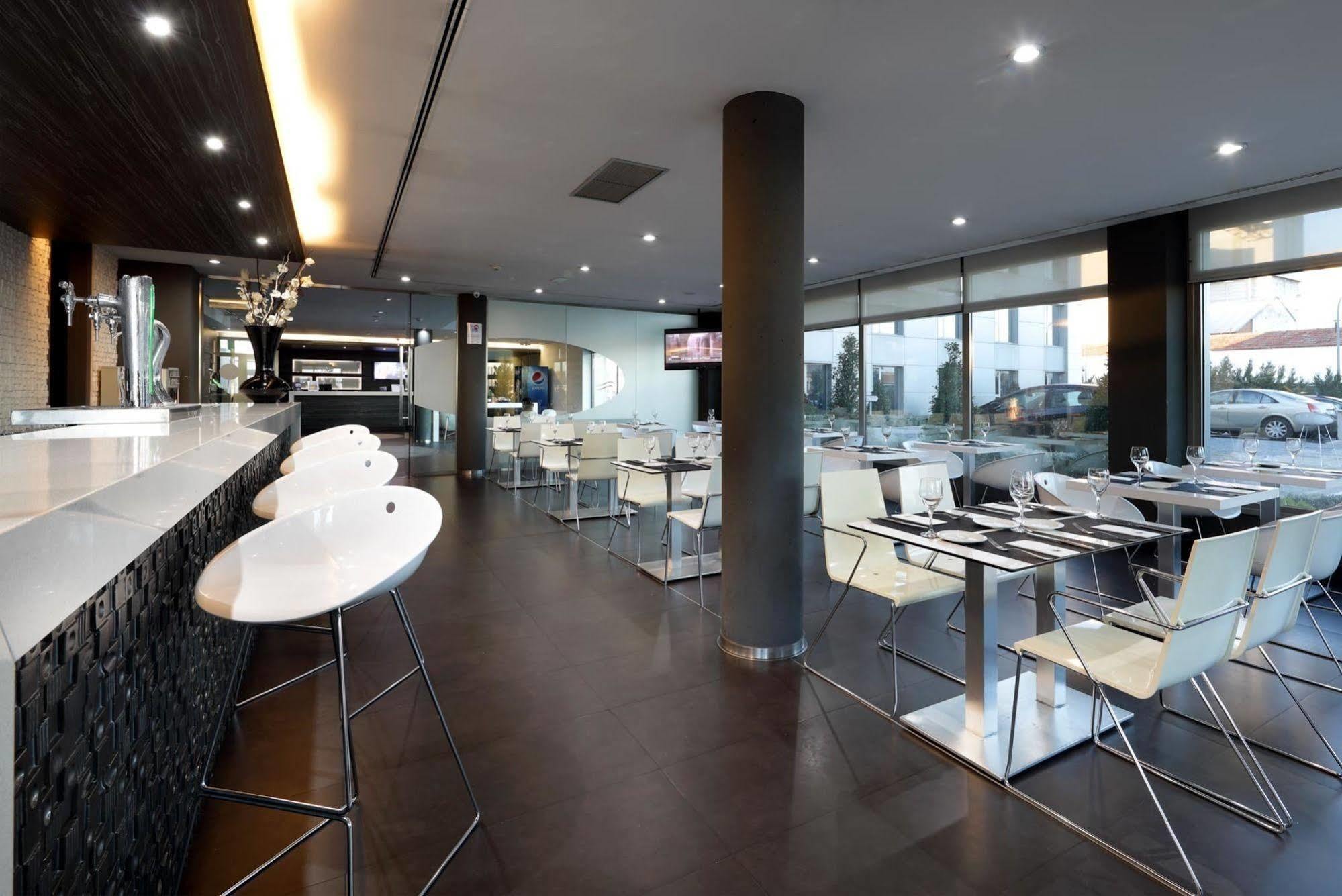 Eurostars Arenas De Pinto Hotel Exterior photo